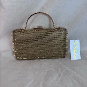 Nina Gold Sparkling Wristlet with Beaded Design. review photos (missing‎ pearls)